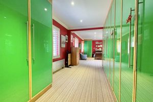 Photo 36- click for photo gallery